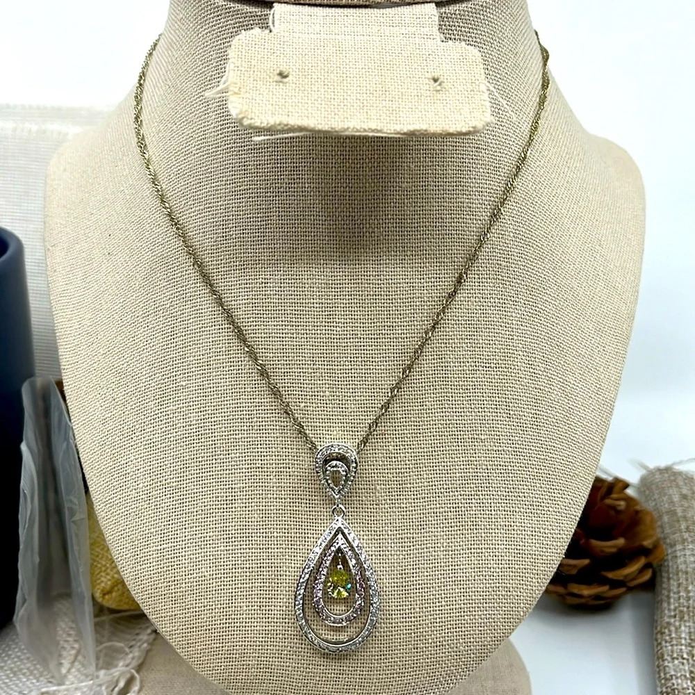 Vintage 925 Sterling Silver Teardrop Pendant Necklace with Peridot & Sapphire - Picture 3 of 13
